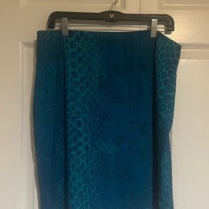 Expeess Stretch Turquoise patterned skirt